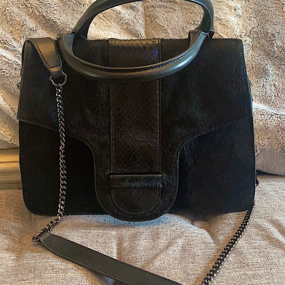 VC Signature Black Hide Shoulder Bag